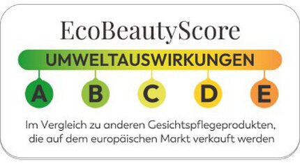 Eco Beauty Score‑Etikett mit dem Titel „Umweltauswirkungen“ auf hellgrunem Balken und farbiger Skala A–E (A dunkelgrun, B hellgrun markiert, C gelb, D orange, E rot). Unten steht: „Im Vergleich zu anderen Gesichtspflegeprodukten, die auf dem europaischen Markt verkauft werden“.