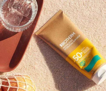 Tube de creme solaire