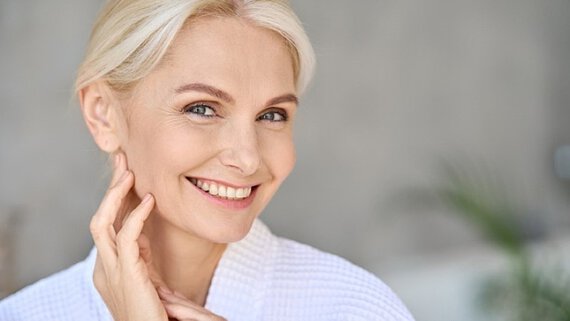 woman around 50 year old smiling