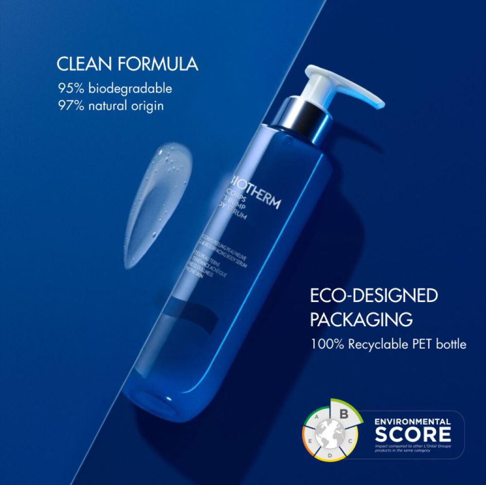 Blaues Pump-Flaschchen mit hellem Deckel auf blauem Hintergrund. Text: "COLLAGEN WATERFULL MOISTURIZER. 100 HOURS DEEP HYDRATION. WHITE BEAUTIFUL PORE ESSENCE."