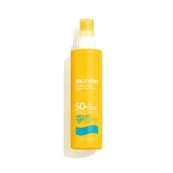 Gelbe Sonnencremeflasche mit der Aufschrift "BIOTHERM Waterlover SPF 50". Weißer Hintergrund.